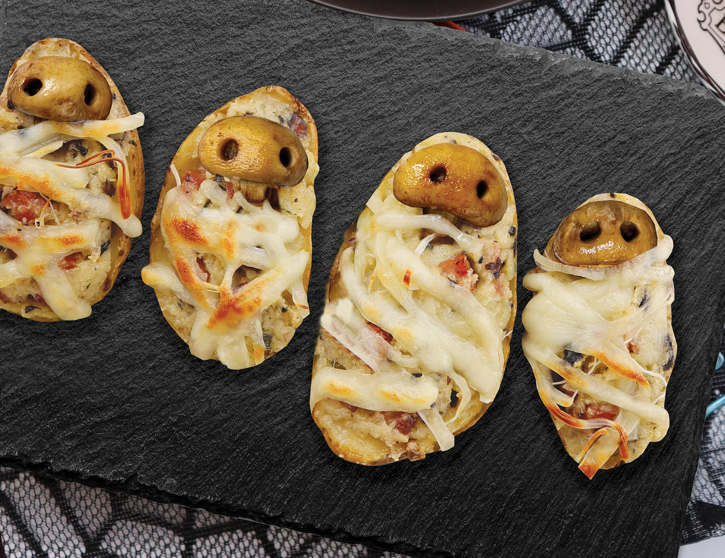 Tricks & Treats Cooking Kit