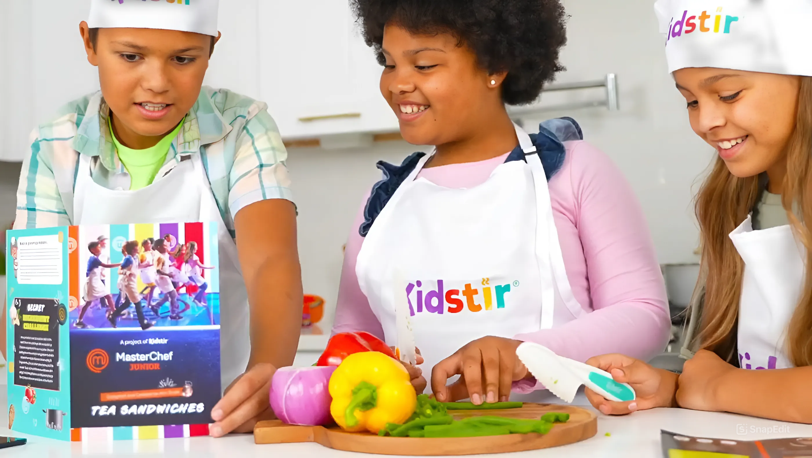 Load video: Contestants Learn to Cook So Good?